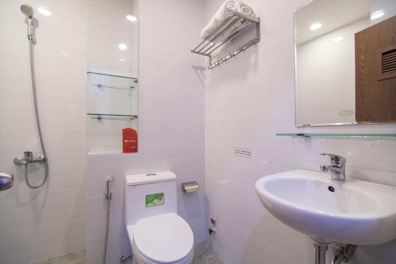 הו צ'י מין סיטי Reddoorz Near Ben Thanh Market 3 מראה חיצוני תמונה