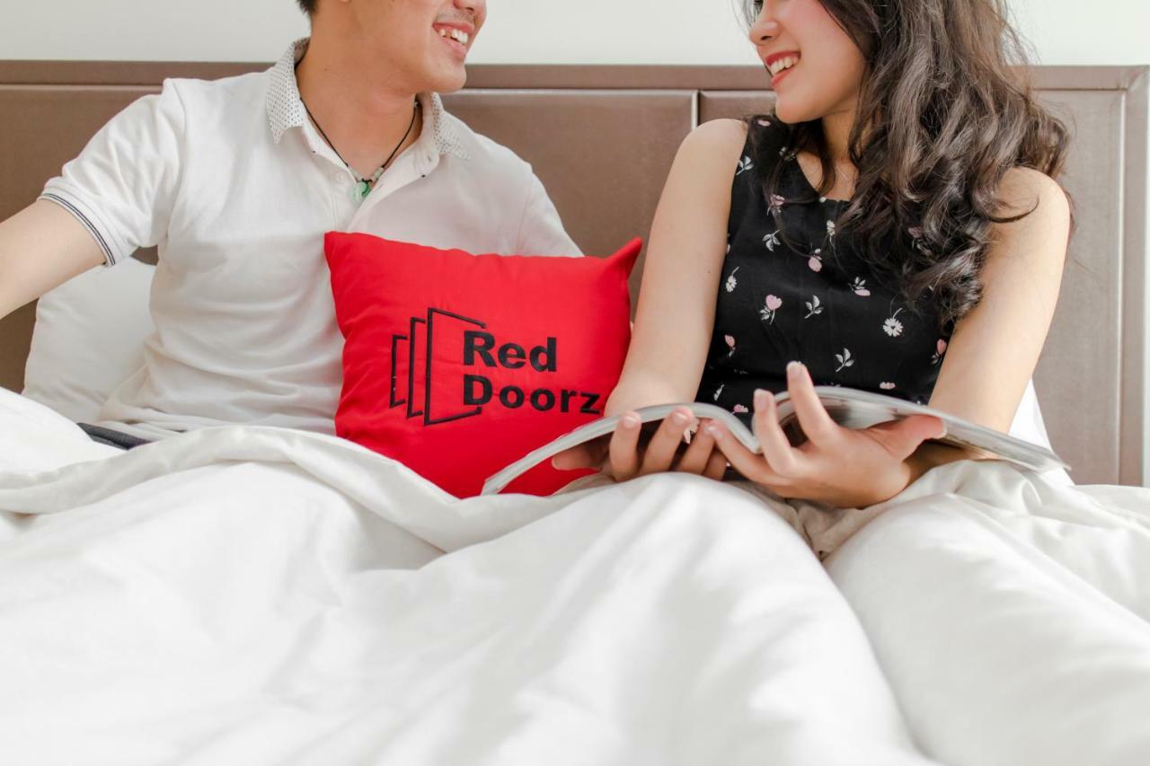 הו צ'י מין סיטי Reddoorz Near Ben Thanh Market 3 מראה חיצוני תמונה